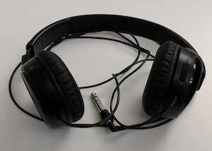 analog headphones