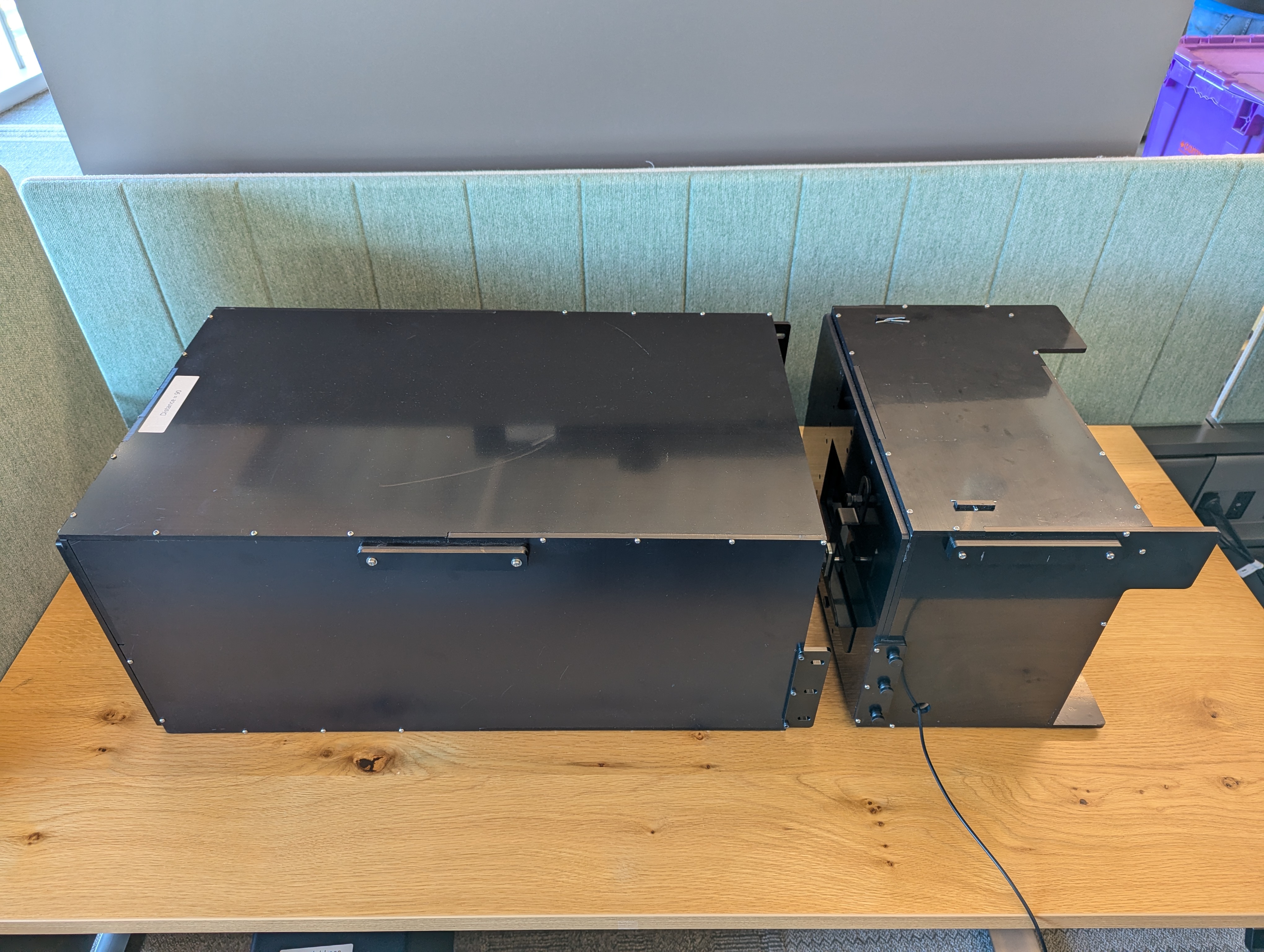 망원 확장 장비가 있는 모듈식 기본 장비